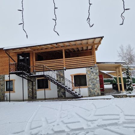 Casa De Vacanta Clara Maria Комарник Екстериор снимка