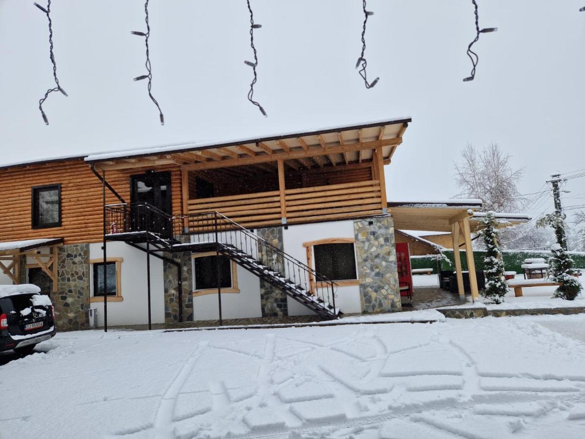 Casa De Vacanta Clara Maria Комарник Екстериор снимка
